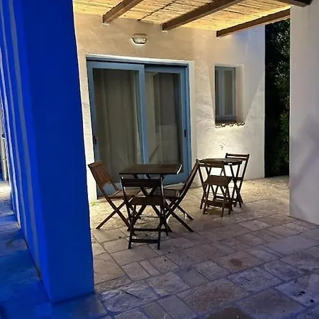 Trullo I Melograni * Ceglie Messapica
